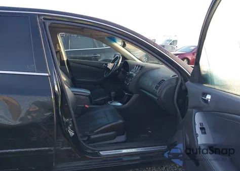 2010 Nissan Altima 2.5 S from USA, damaged, VIN 1N4AL2AP1AN555021